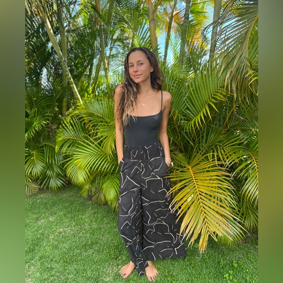 Manuhealii Pants - Hae Hawaii Wahine Palazzo Pants Iwa Birds Size Medium